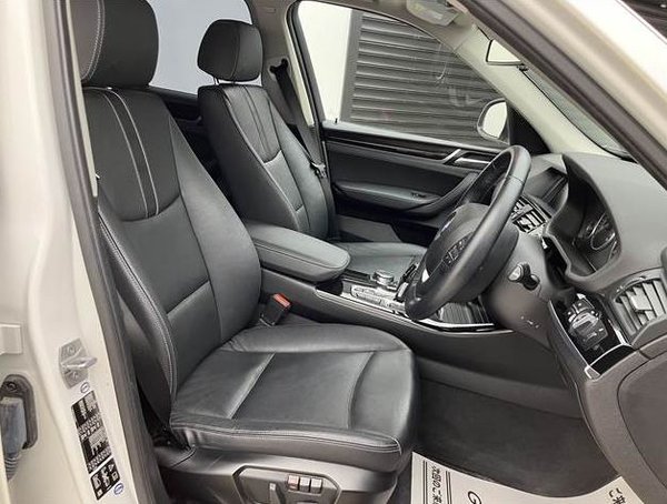 2016 BMW X3 xDrive 20d - Interior