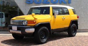 2015 Toyota FJ Cruiser - Front