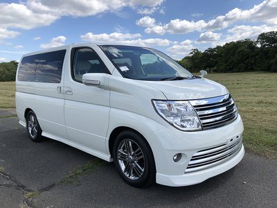 2007 Nissan Elgrand - NS Front
