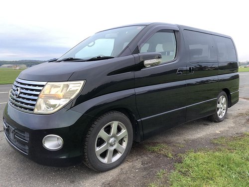 2006 Nissan Elgrand Highway Star - OS Front