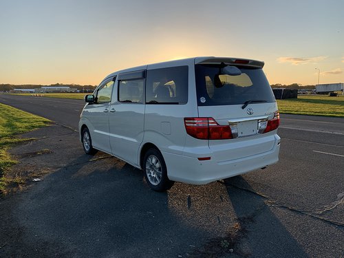 2006 Toyota Alphard - OS Rear