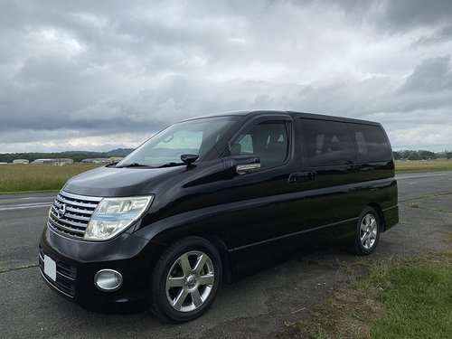 2007 Nissan Elgrand Highway Star - OS Front