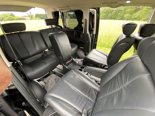 2007 Nissan Elgrand Highway Star - Seats