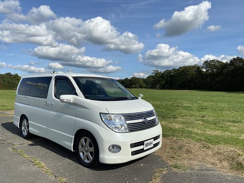 2008 Nissan Elgrand - NS Front