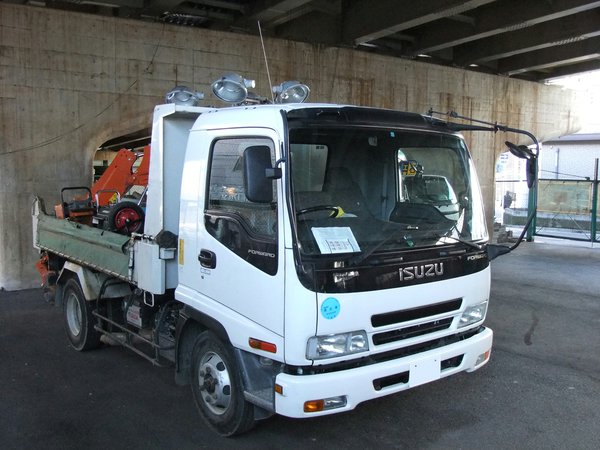 Isuzu 2