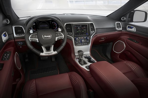 Jeep Grand Cherokee Interior