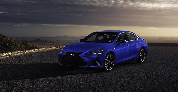 Lexus ES OS Front