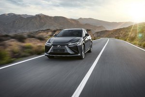 Lexus RZ - OS Front