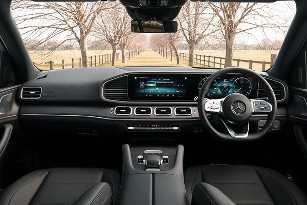 Mercedes-Benz GLE - Infotainment