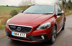 Volvo V40, MHH Japanese Cars