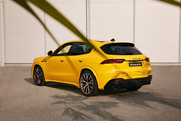 Yellow Maserati Grecale GT