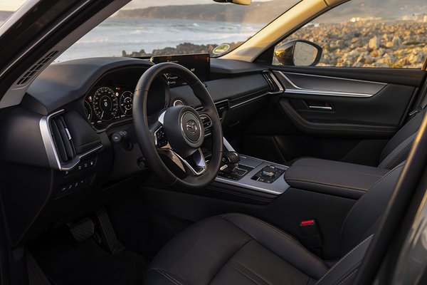 New Mazda CX-60 - Cabin
