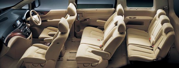 Nissan Elgrand Interior