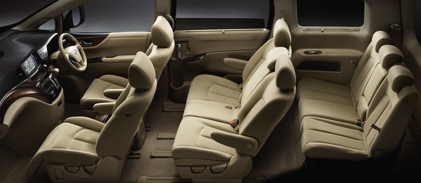 Nissan Elgrand Third Row Seats