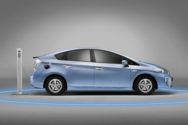 Prius image 4