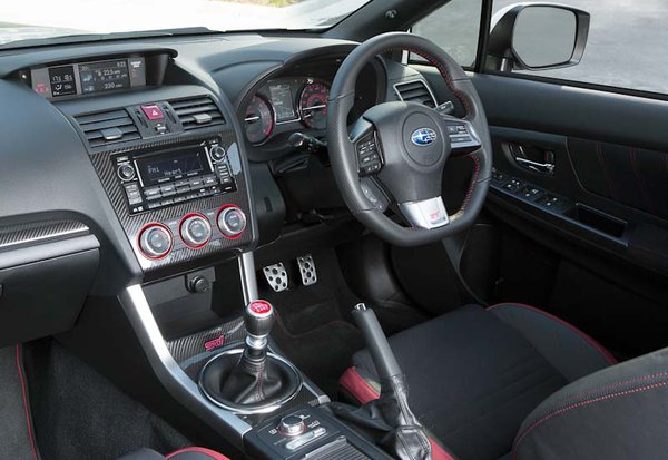 Subaru WRX STi - Interior