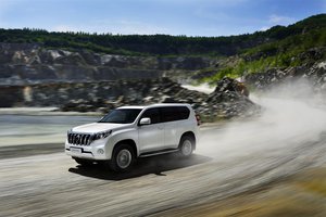 Toyota Land Cruiser: The Rugged Family 4x4