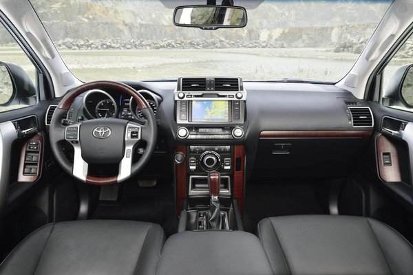 Toyota Land Cruiser interior