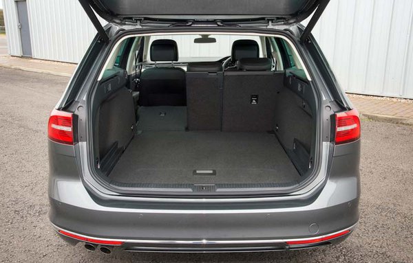 Volkswagen Passat Estate - Boot