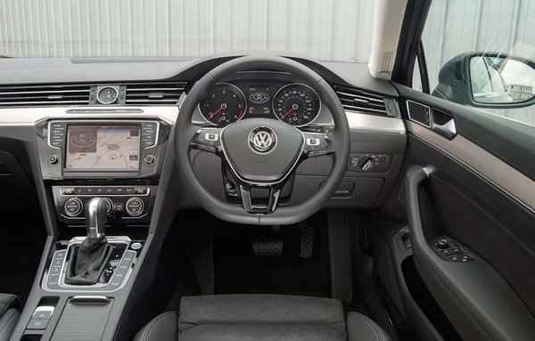 Volkswagen Passat Estate - Infotainment