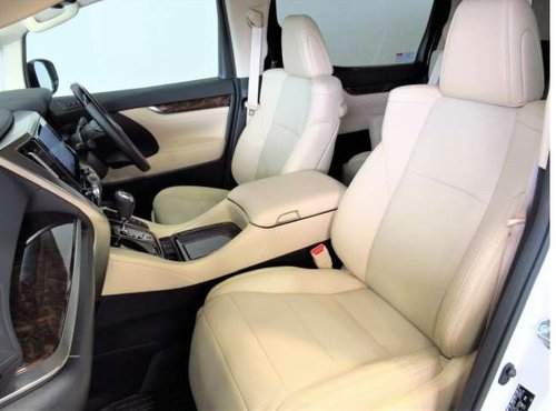 2021 Toyota Alphard - Front Cabin