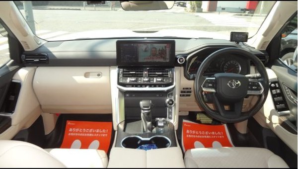 2021 Toyota Land Cruiser ZX - Infotainment