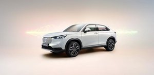 2021 Honda Vezel Hybrid OS Front