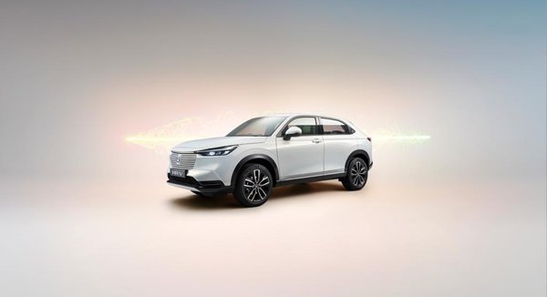 2021 Honda Vezel Hybrid OS Front