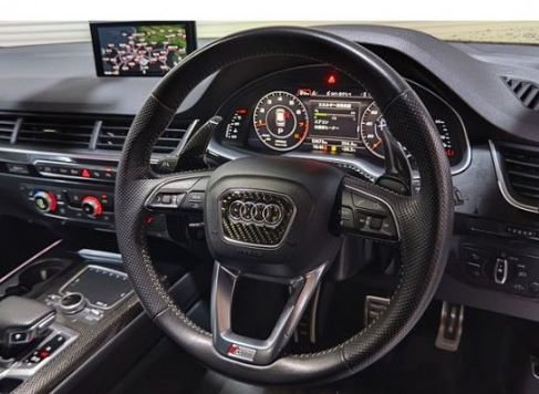 2016 Audi Q7 2.0 TFSI Quattro S Line = Dashboard