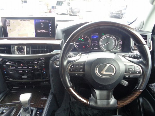 2018 Lexus LX 5.7L AWD