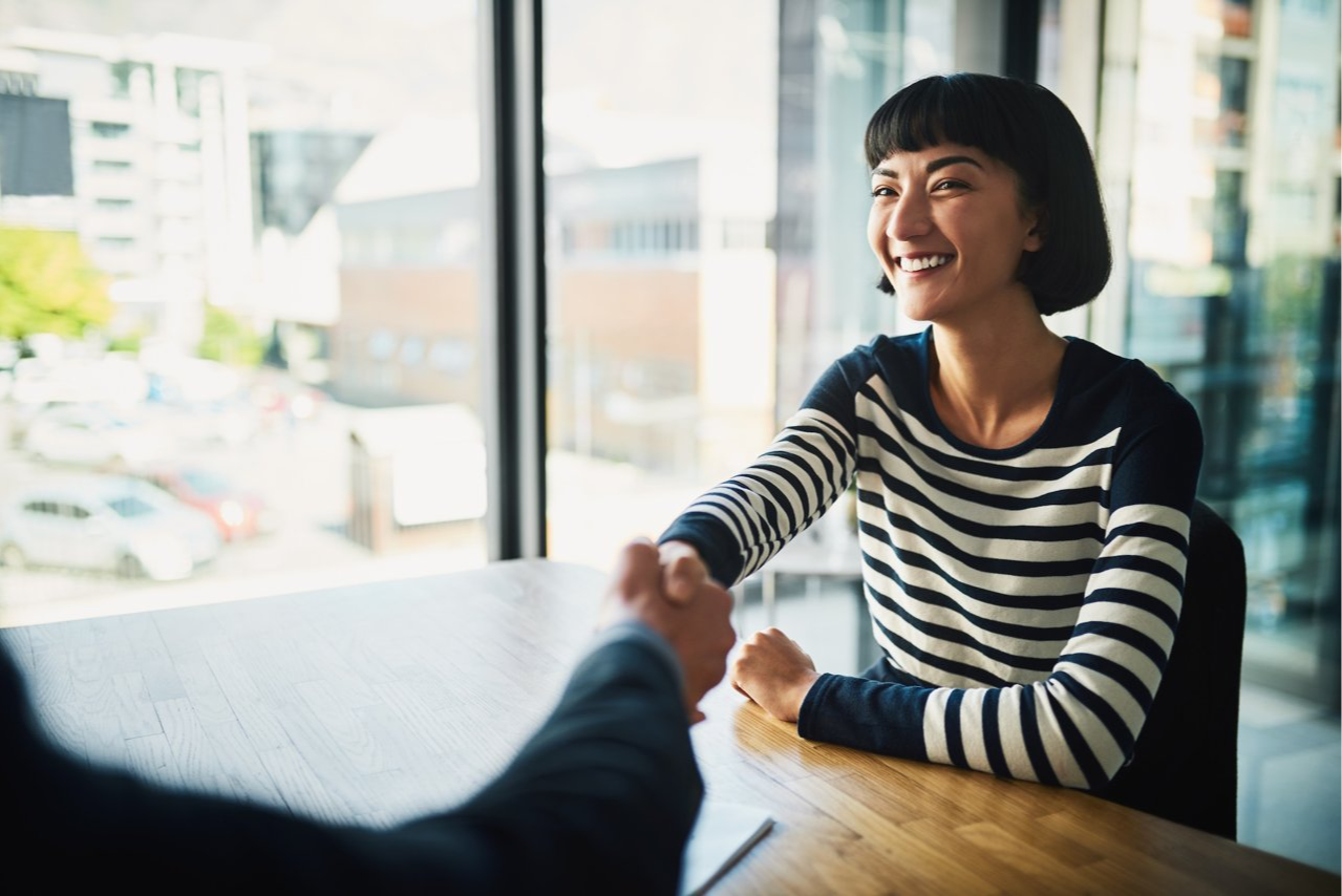 From Handshake to Digital Workspace: Onboarding Your Team the Smart Way