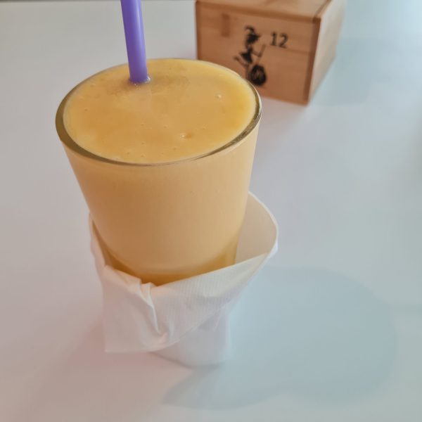 BS 04 Banana Smoothie