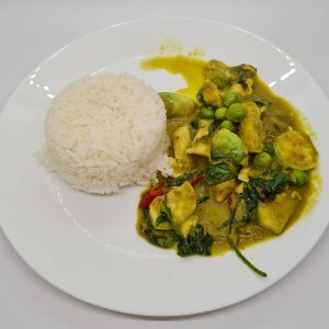 F35 Ch Stir Fried Thai Green Curry Over Rice With Chicken