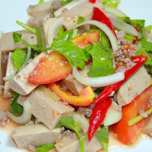 F92 Large Serving Sour And Spicy White Pork Sausage Salad