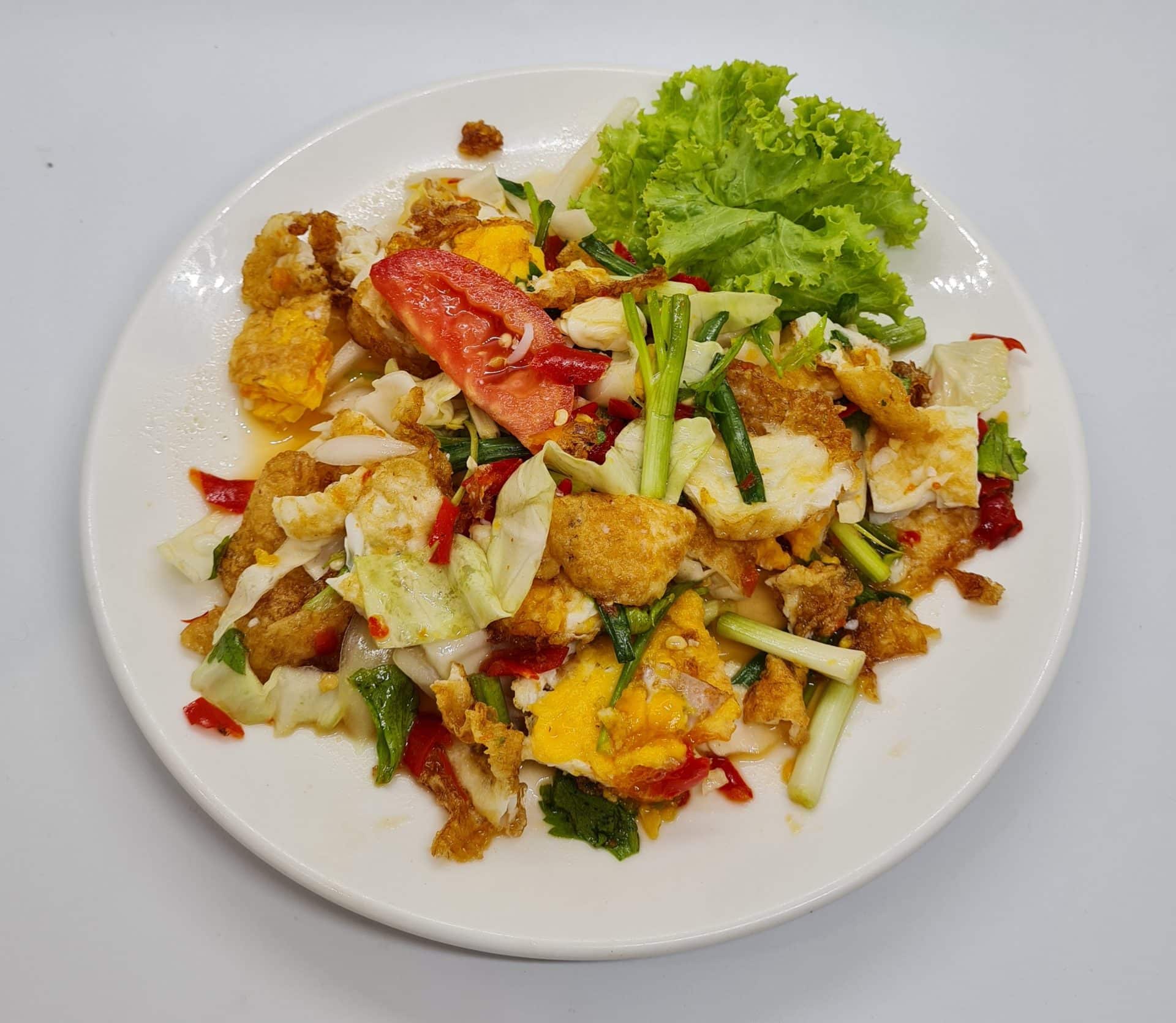 F78 Large Serving Spicy And Sour Fried Egg Salad