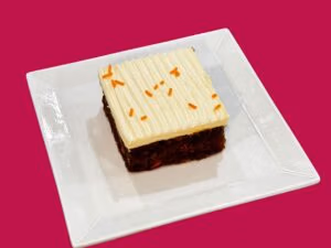 Cake04 Fresh Carrot Cake
