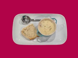 F221 Cream of mushroom soup