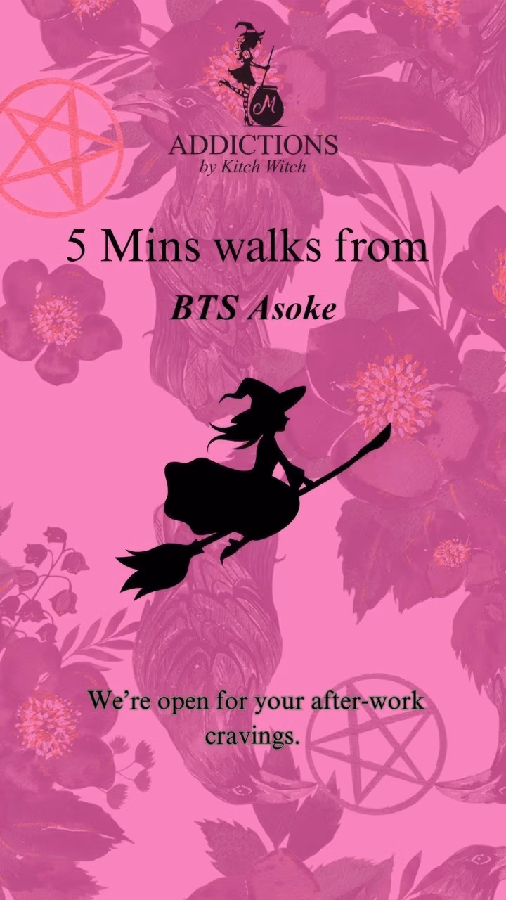 5 mins walks from BTS Asoke