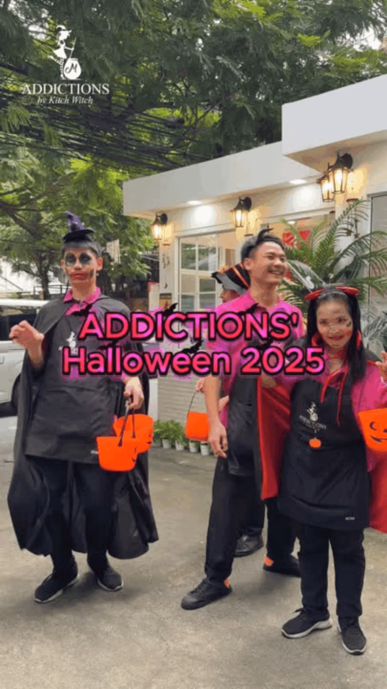 Halloween Free Candies Staffs