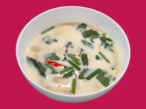 F98 Piquant coconut cream soup tom kha gai