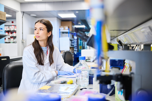 Researcher in the OCARC lab