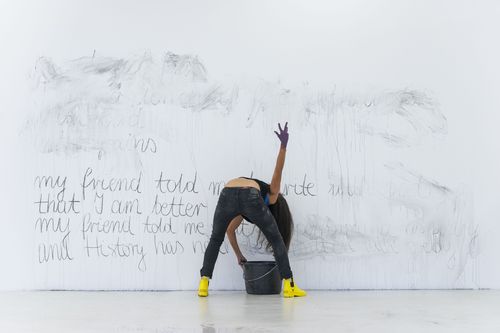 Foto_Bjørkum_Diana Soria Hernandez - I only want to talk about flowers_DSC8001.jpg