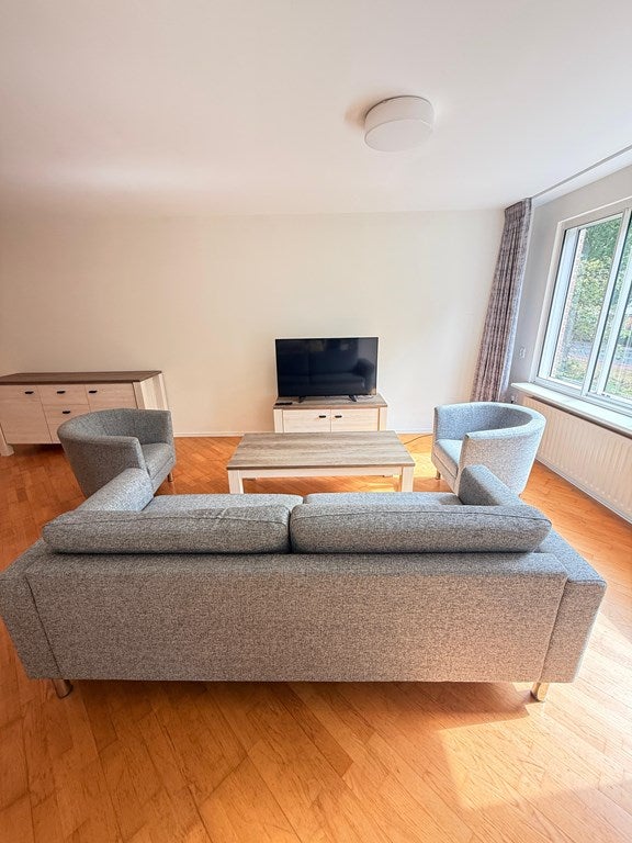 Te huur:  Amsterdam  / €3200 p.m. / 101m2