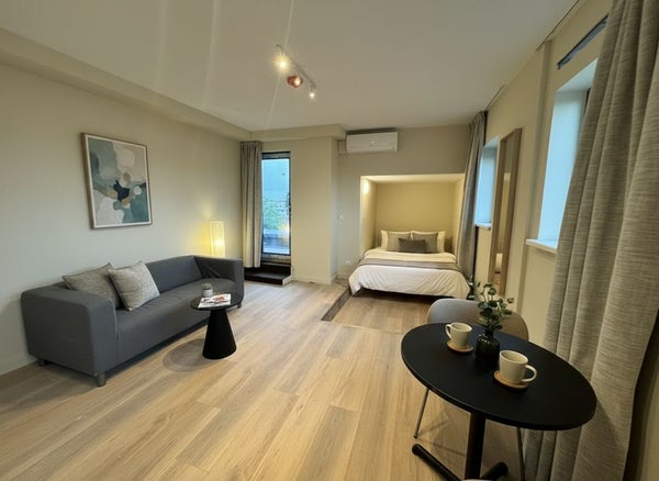 Te huur:  Den Haag  / €1695 p.m. / 30m2