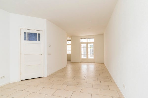 For rent: Wateringen / €2250 p.m. / 125m2