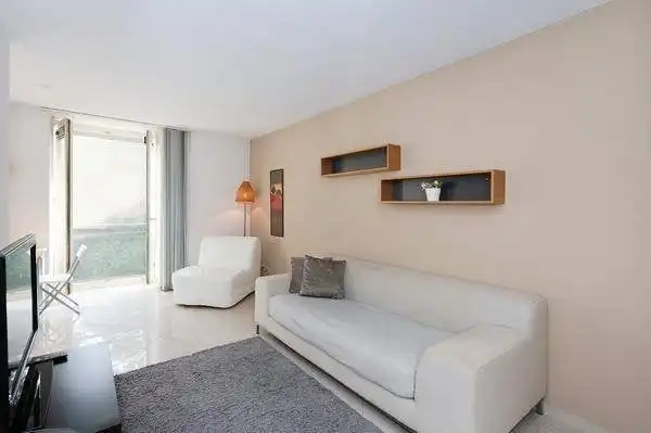 For rent: Amsterdam / €2500 p.m. / 47m2