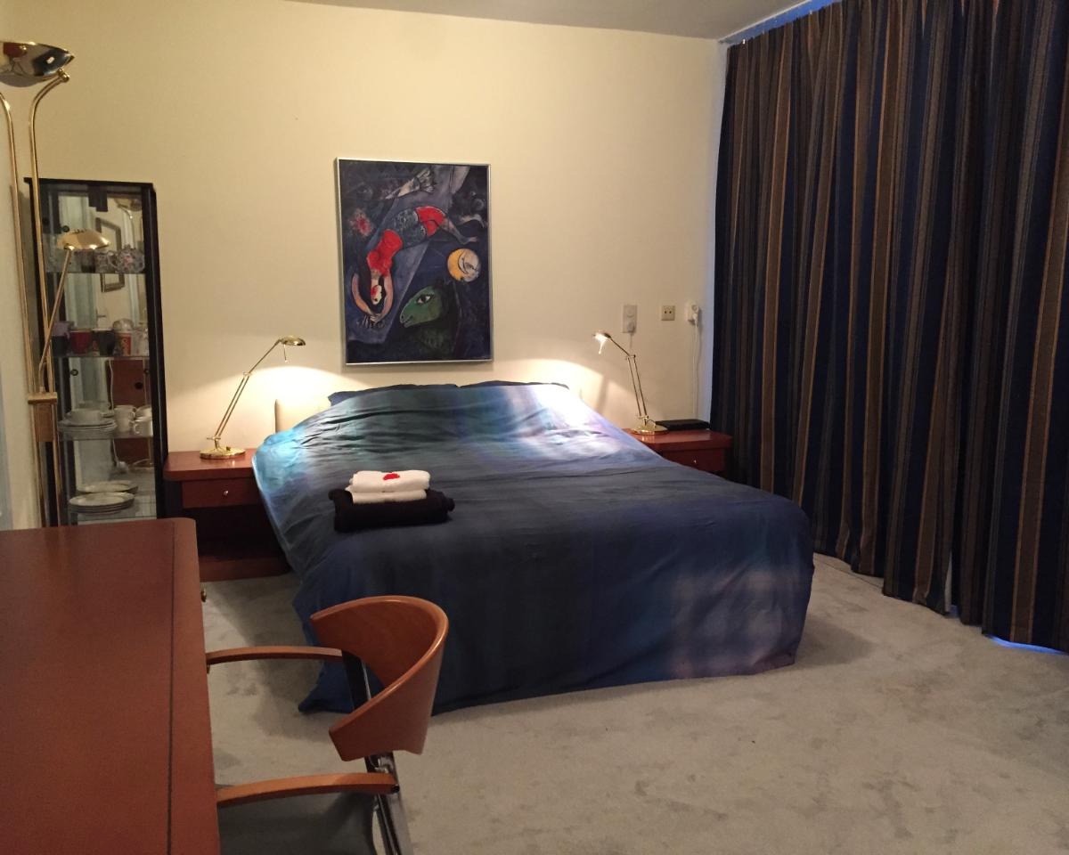 For rent: Den Haag / €1500 p.m. / 34m2