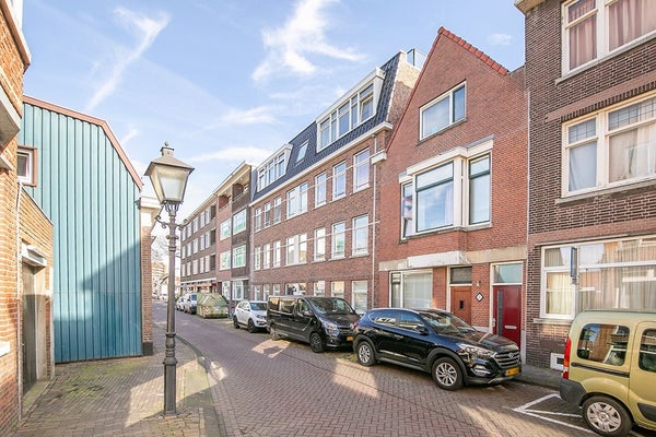 For rent: Rotterdam / €768.00 p.m. / 203.00m2