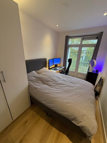 For rent: Amsterdam / €950.00 p.m. / 10.00m2