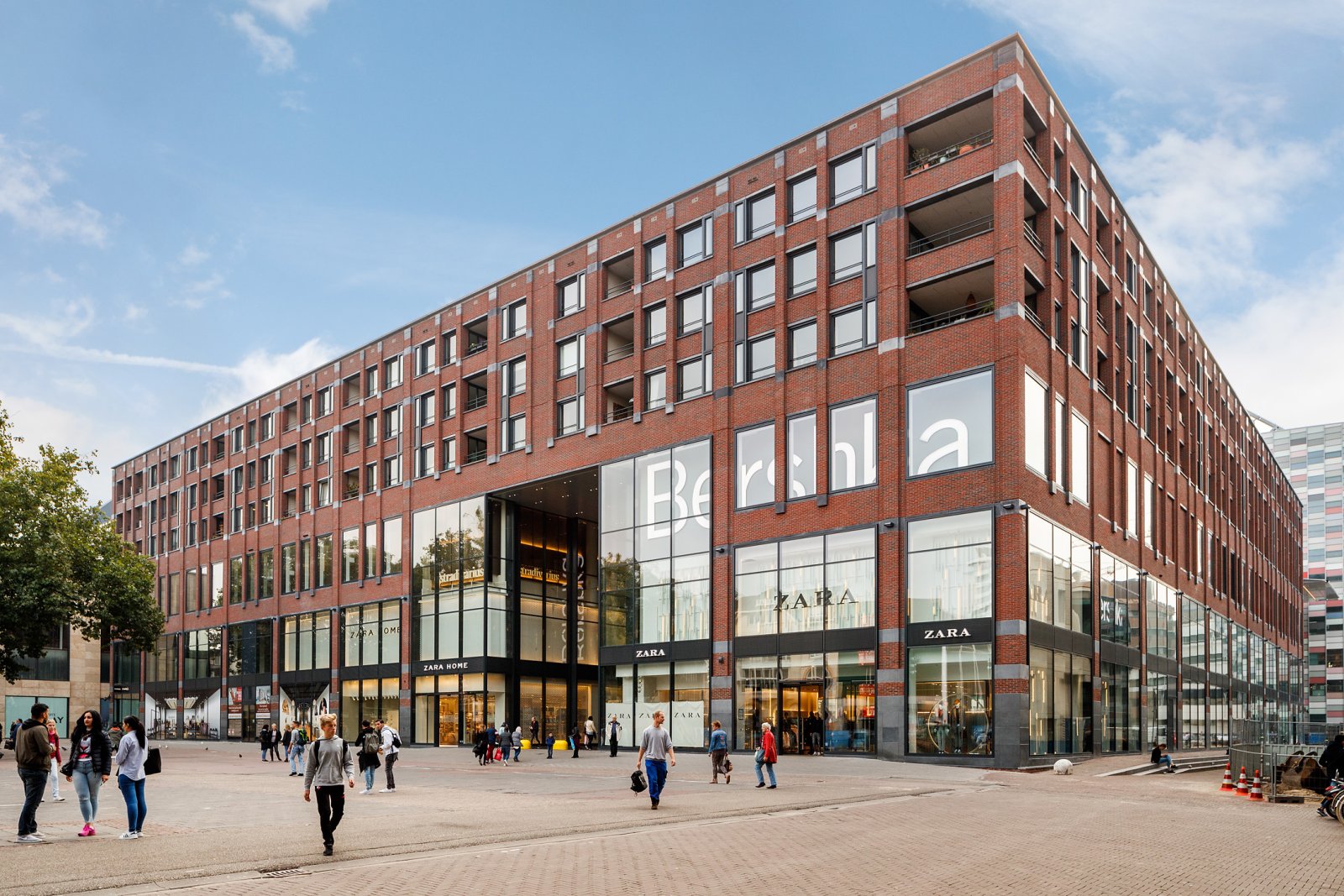 For rent: Utrecht / €2320.00 p.m. / 99.00m2